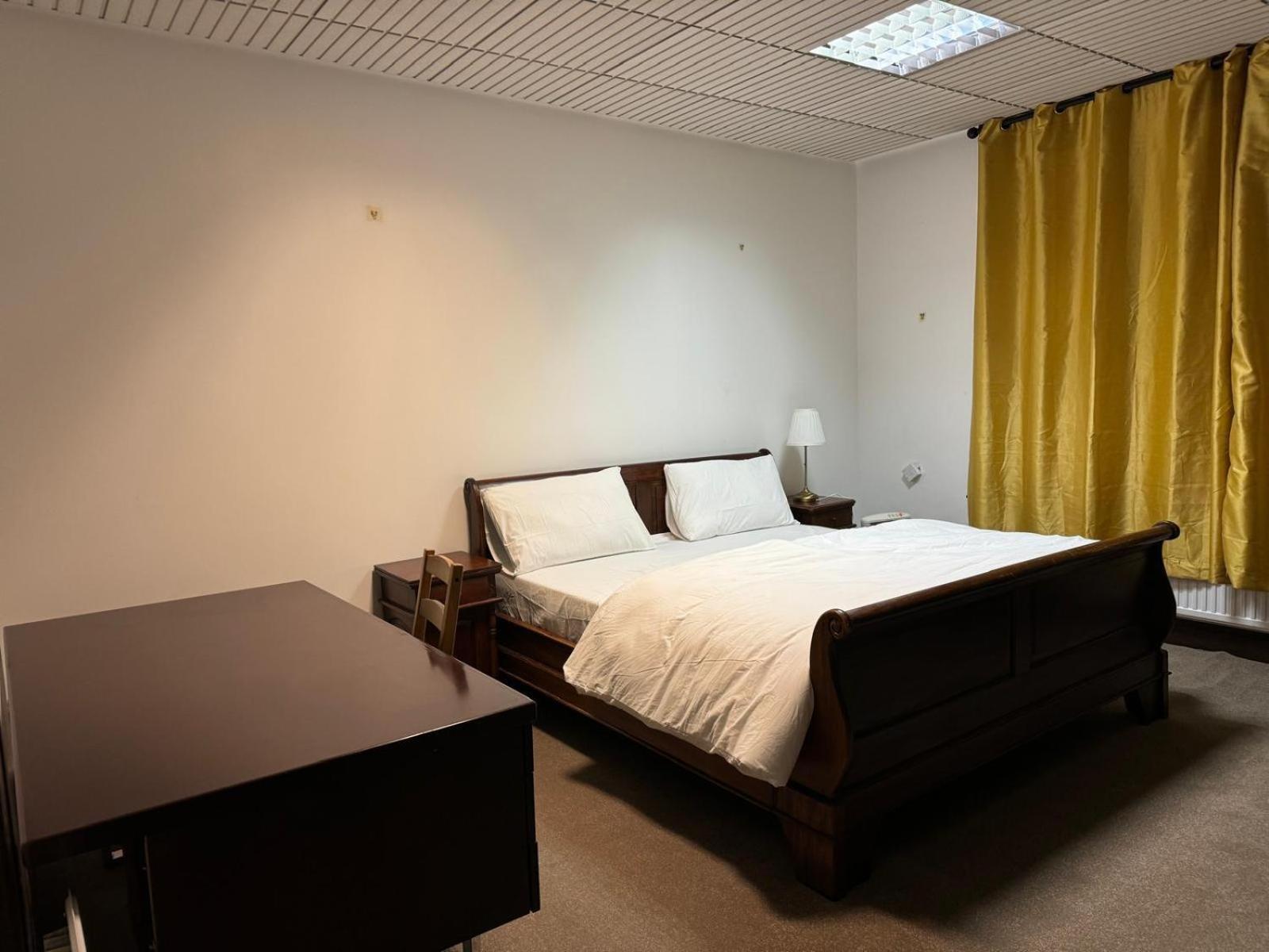 London Stockwell Station Apartment Oda fotoğraf