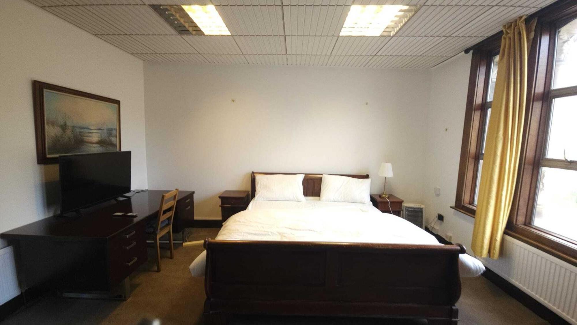 London Stockwell Station Apartment Oda fotoğraf