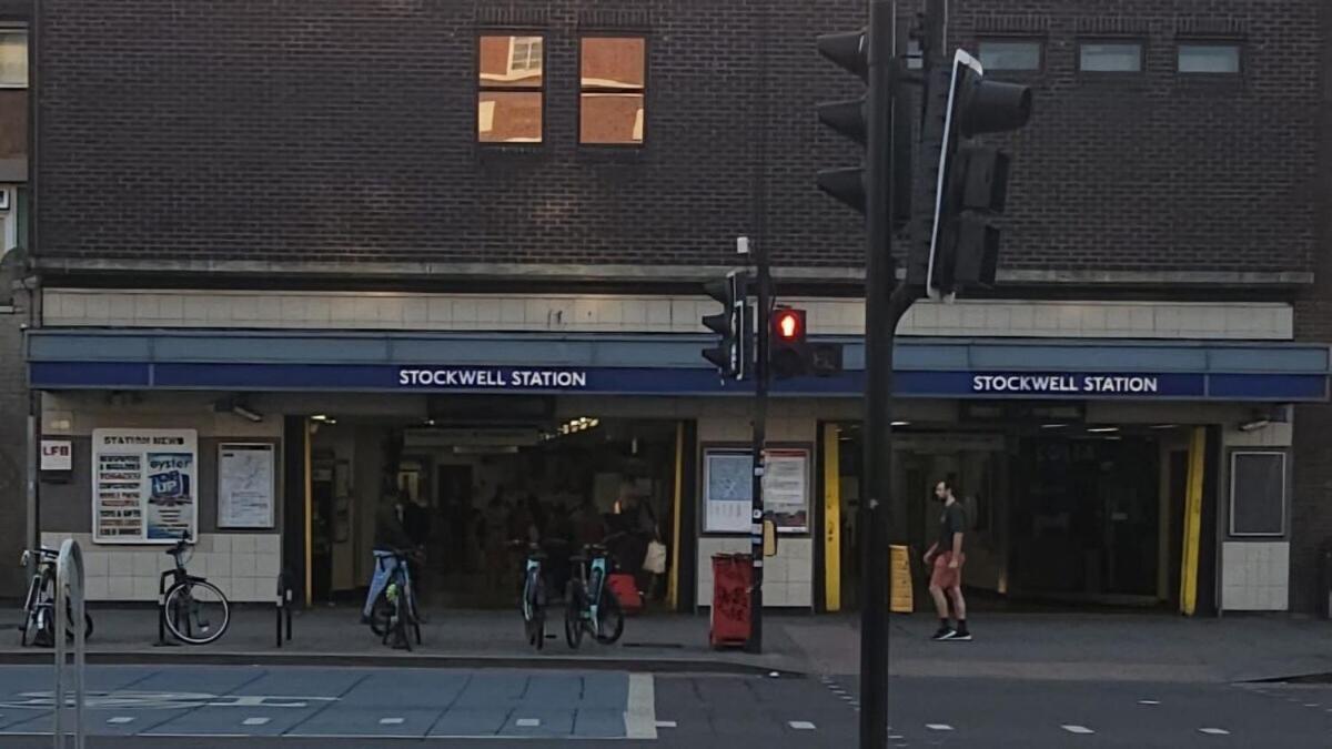 London Stockwell Station Apartment Oda fotoğraf