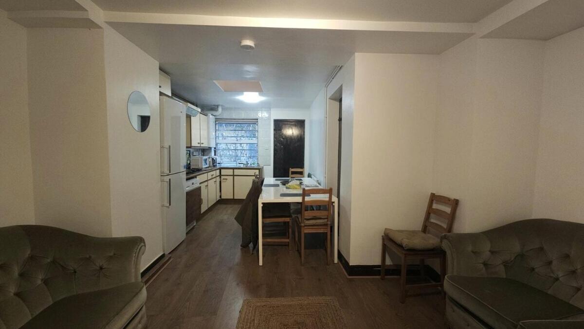 London Stockwell Station Apartment Oda fotoğraf